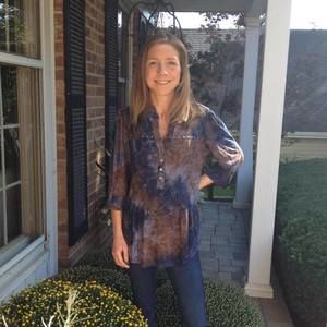 Meet your Posher, Suzanne